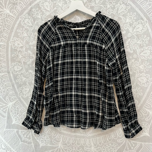 Lucky Brand Tops - LUCKY BRAND PLAID GRUNGE Y2K PEASANT TOP BELL SLEEVES SMALL BLACK WHITE 786 EUC